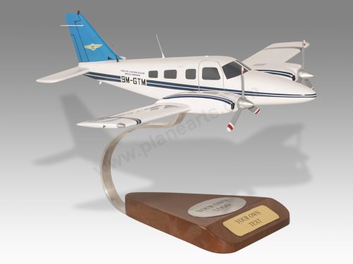 Piper Seneca Gulf Golden International Flying Academy Wood Handcrafted Replica Display Model