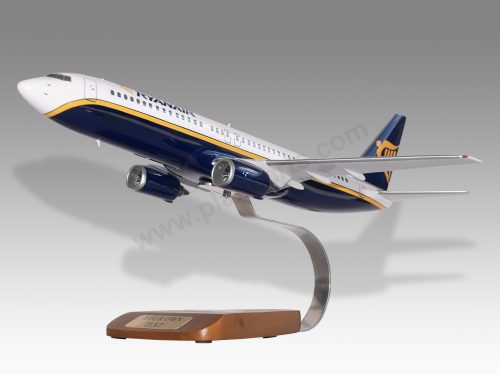 Boeing 737-800 Ryanair Wood Resin Replica Scale Custom Model Aircraft