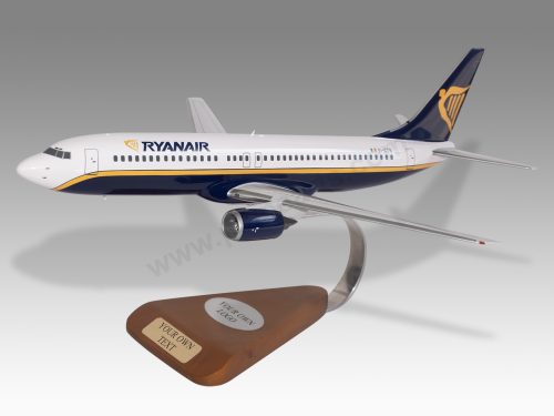 Boeing 737-800 Ryanair Wood Resin Replica Scale Custom Model Aircraft