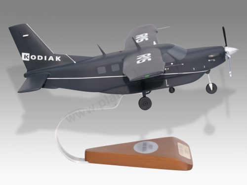 Quest Kodiak 100 Wood Replica Scale Custom Model Aircraft