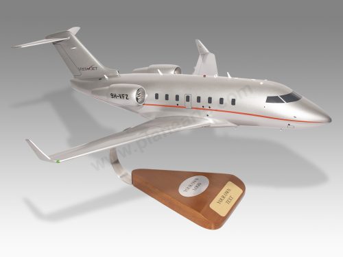 Bombardier Challenger 605 Vistajet Wood Handcrafted Replica Display Model